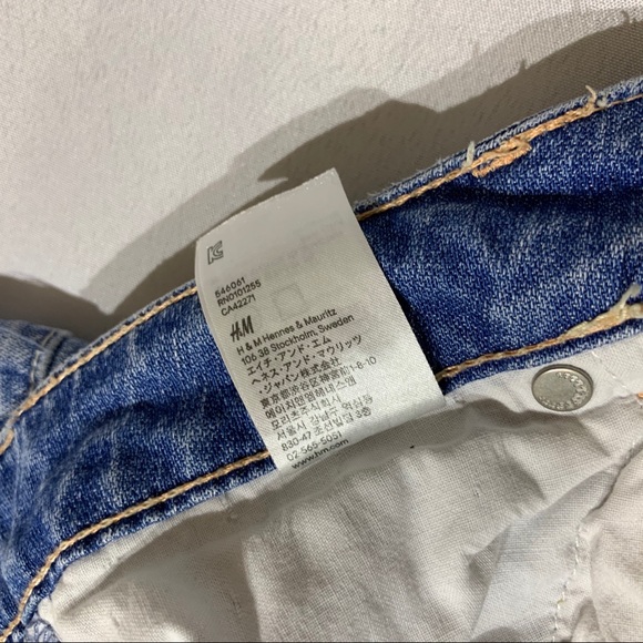 H&M Regular Waist Slim Leg Jean - Picture 8 of 8